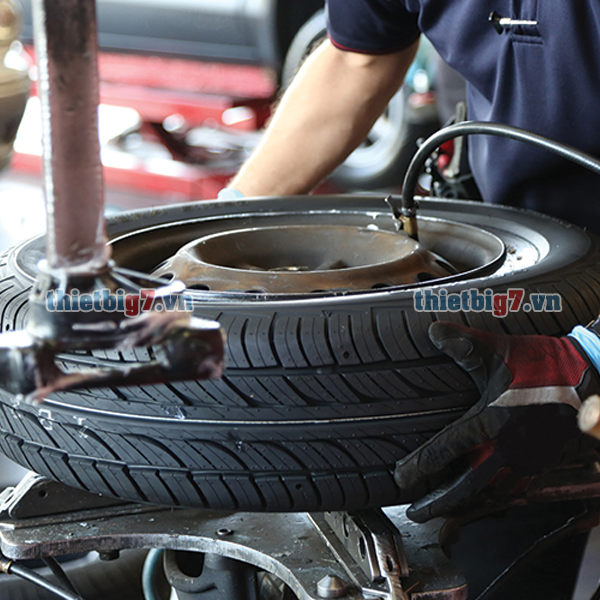 avt-thiet-bi-sua-chua-lop-xe-o-to