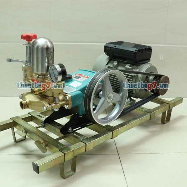 avt máy rửa xe dây đai