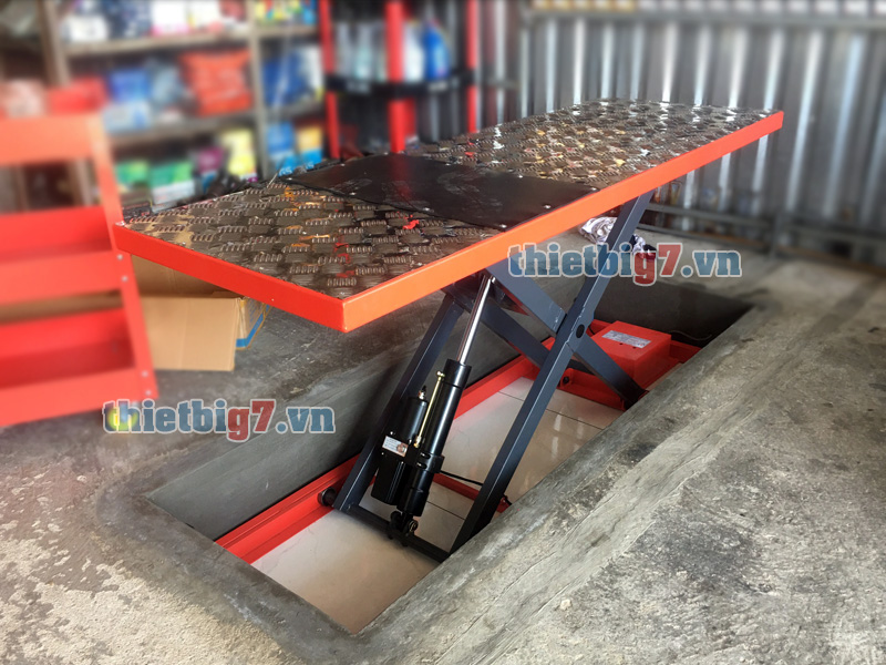 ban-nang-xe-may-loc-phat-am-nen2